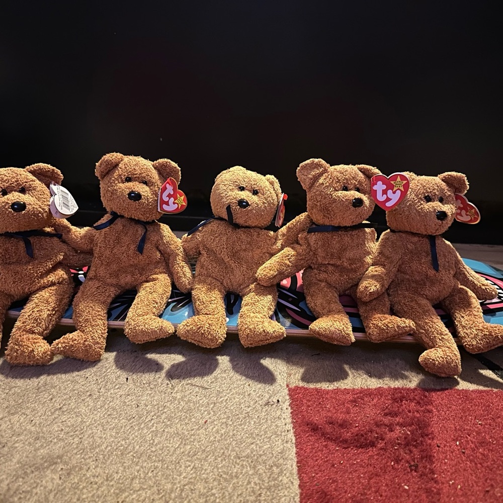 I am selling rare, vintage beanie babies with all the miss prints and tags